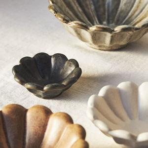 Ruffle Nesting Nut Bowls, Assorted Set of 4