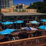 Harp Irish Pub