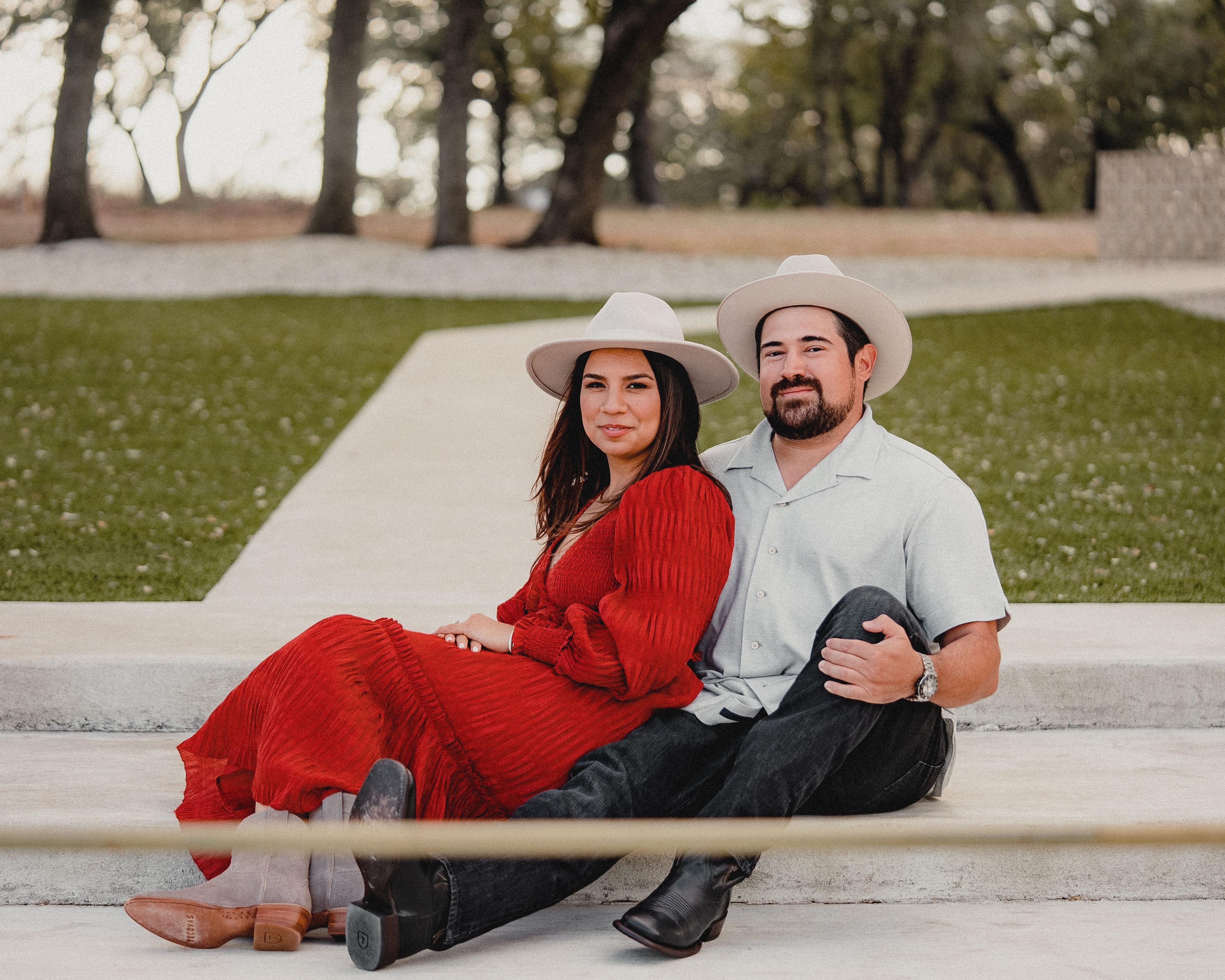 The Wedding Website of Lauren Sanchez and Matthew Villanueva