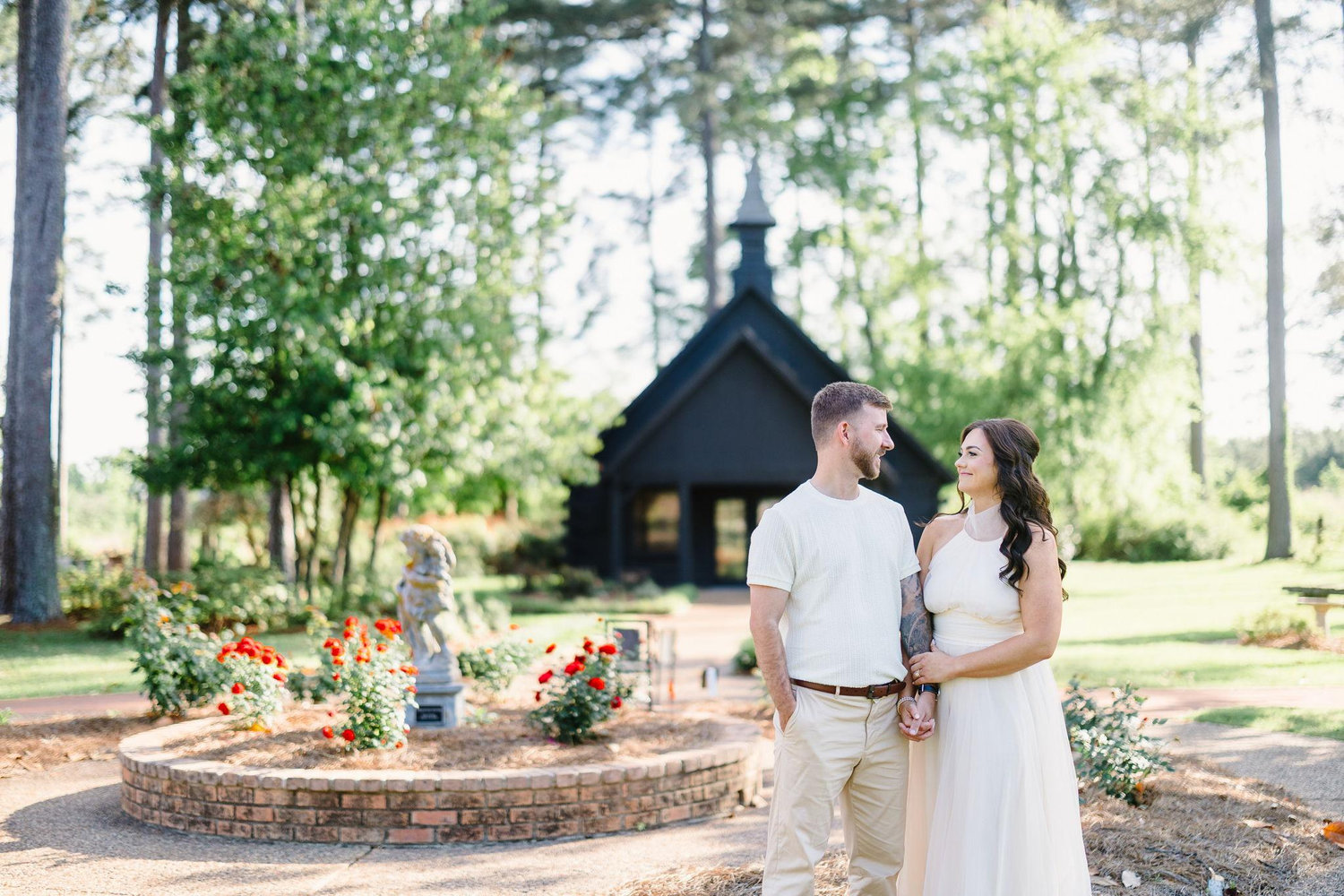 The Wedding Website of Amberlee Nix and Lucas Darbonne