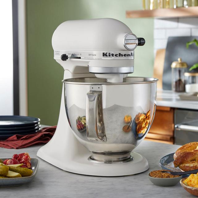 KitchenAid, Artisan Stand Mixer, 5 Qt in White