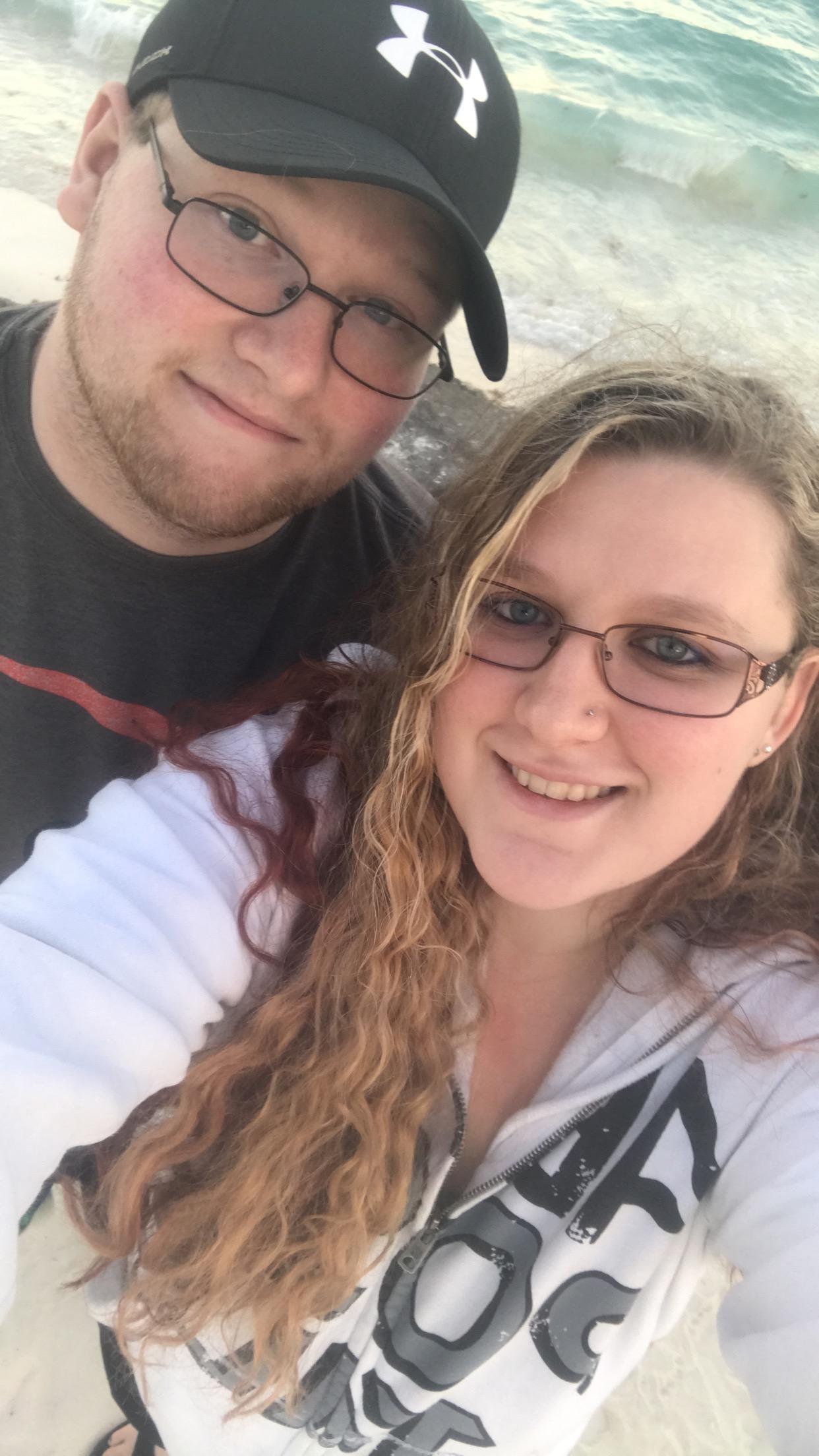The Wedding Website of Salinah Ritter and Taylor Schewe