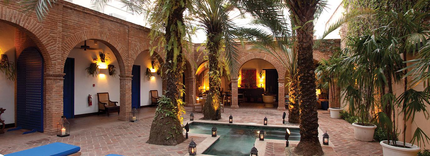 The Wedding Website of Karen Rojas and Aldo Feliciano