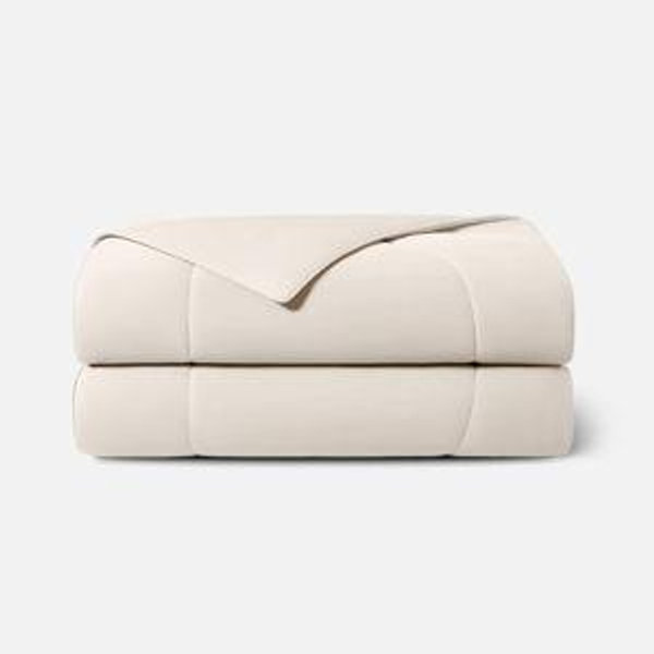 Award-Winning Evercool® Cooling Comforter | Rest®