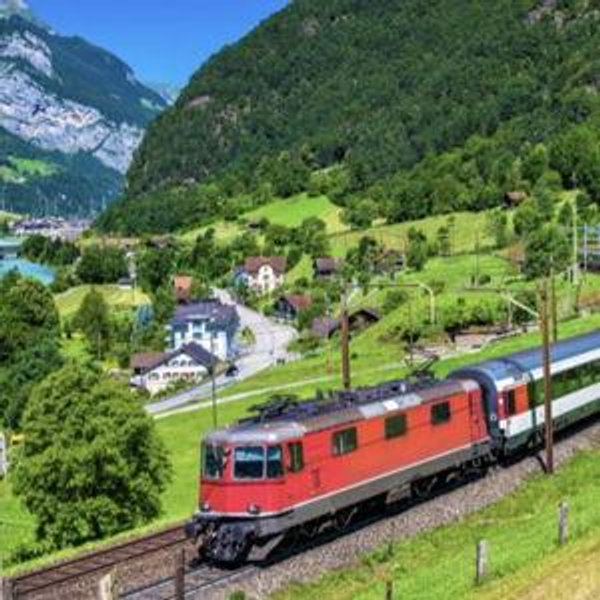 Scenic Train from Zurich to Grindelwald