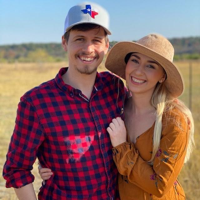 The Wedding Website of Ashlen Morris and Jakob Bramblett