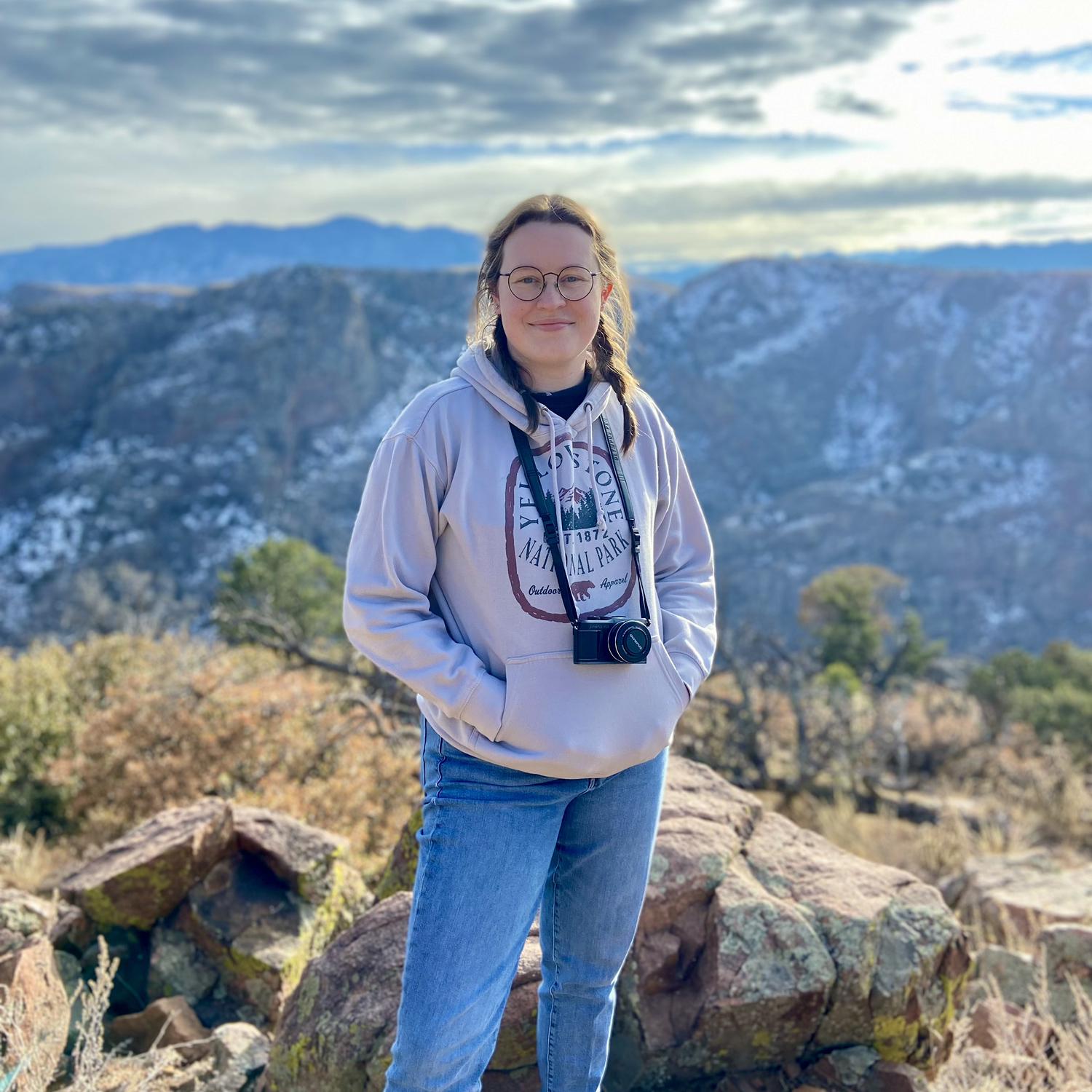 Royal Gorge overlook trail