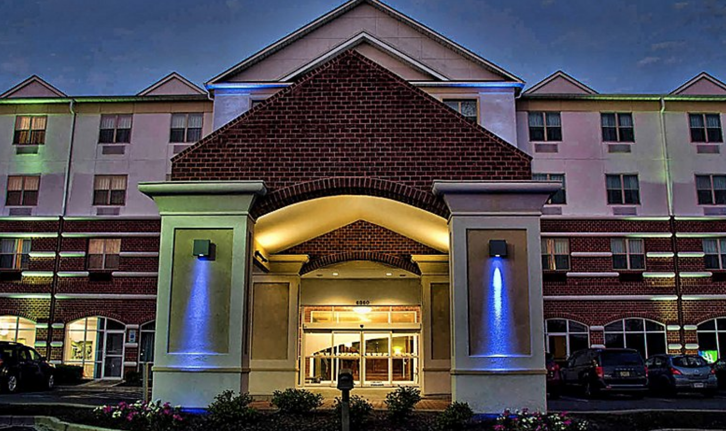 The Wedding Website of Susan Yow and Levi Clark