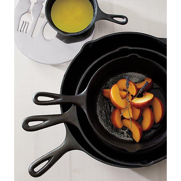 Lodge ® Cast-Iron 5" Mini Skillet