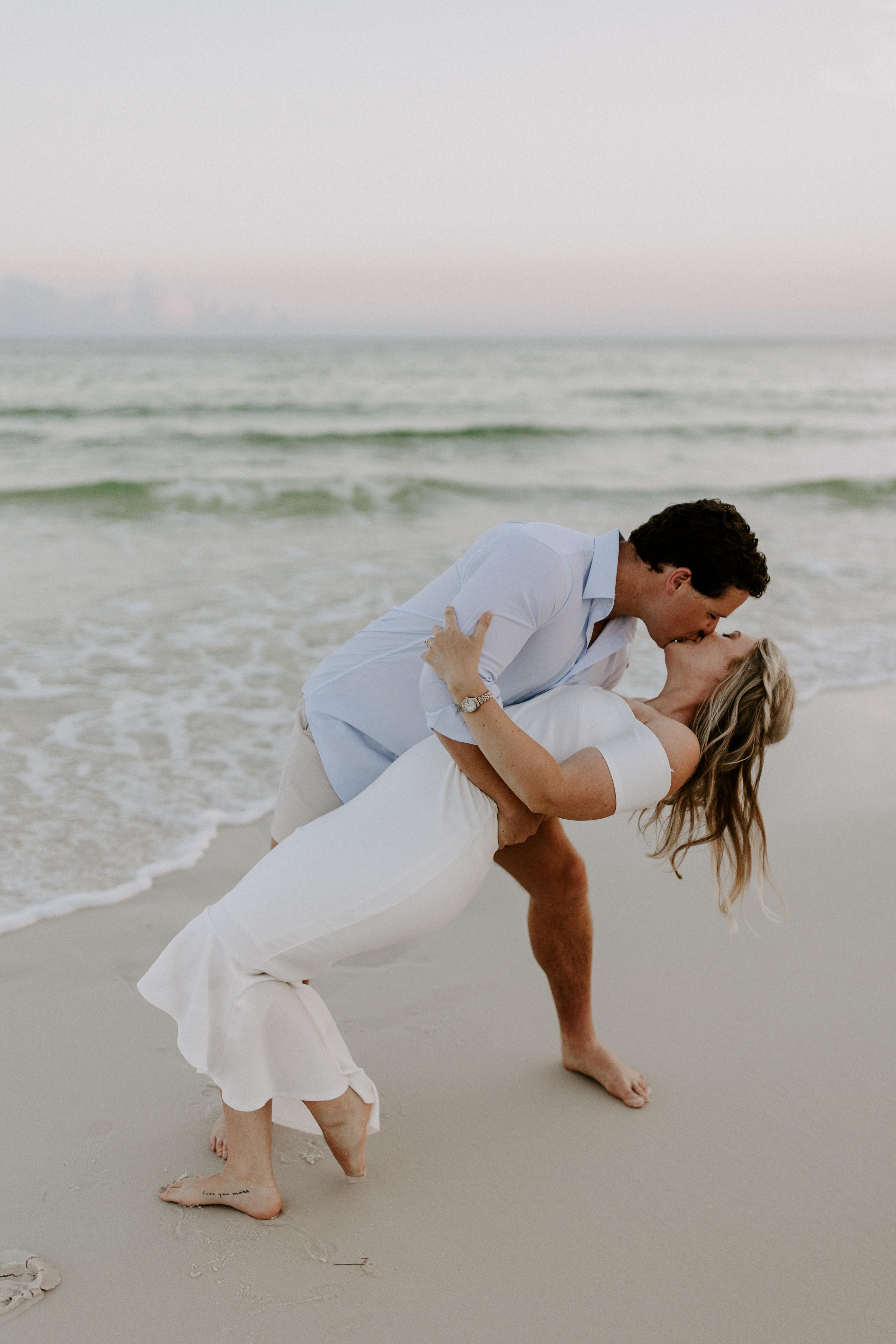 The Wedding Website of Alexis Hyde and Clarke Hyde