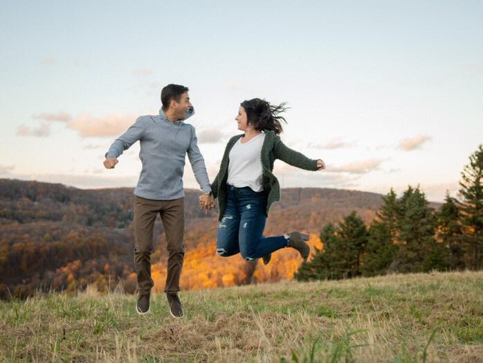 The Wedding Website of Taylor Kerns and Vince Bianco