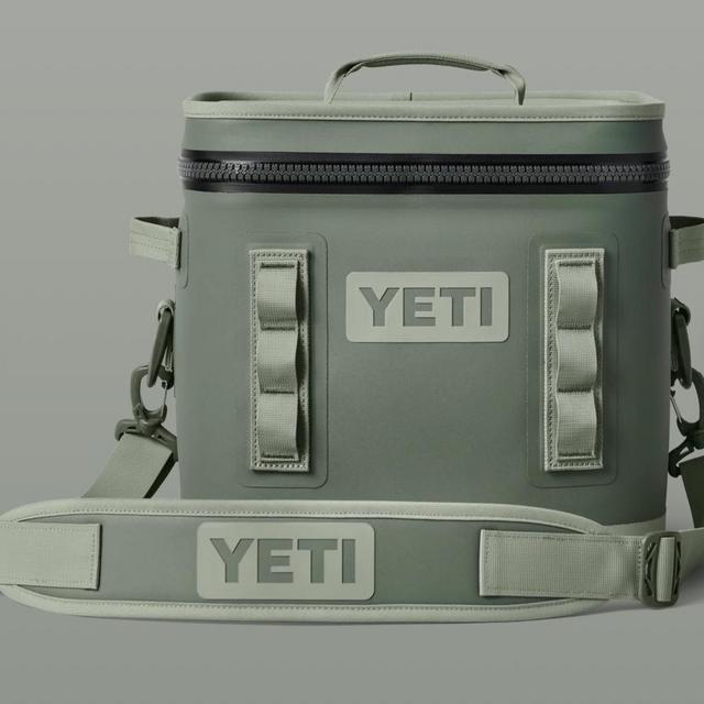 YETI Hopper Flip 12 Personal Cooler