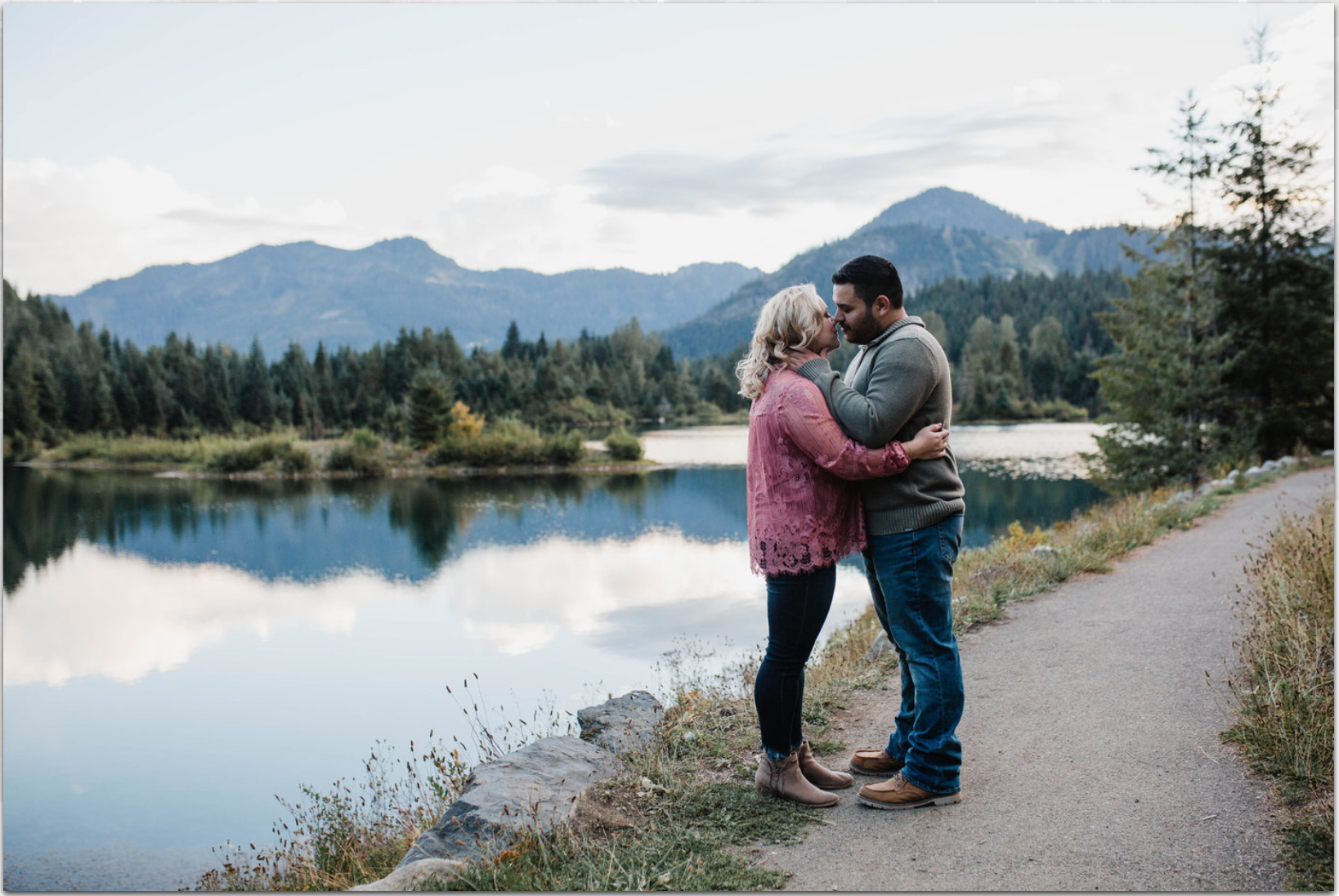 The Wedding Website of Emily Packer and Mario Yebra