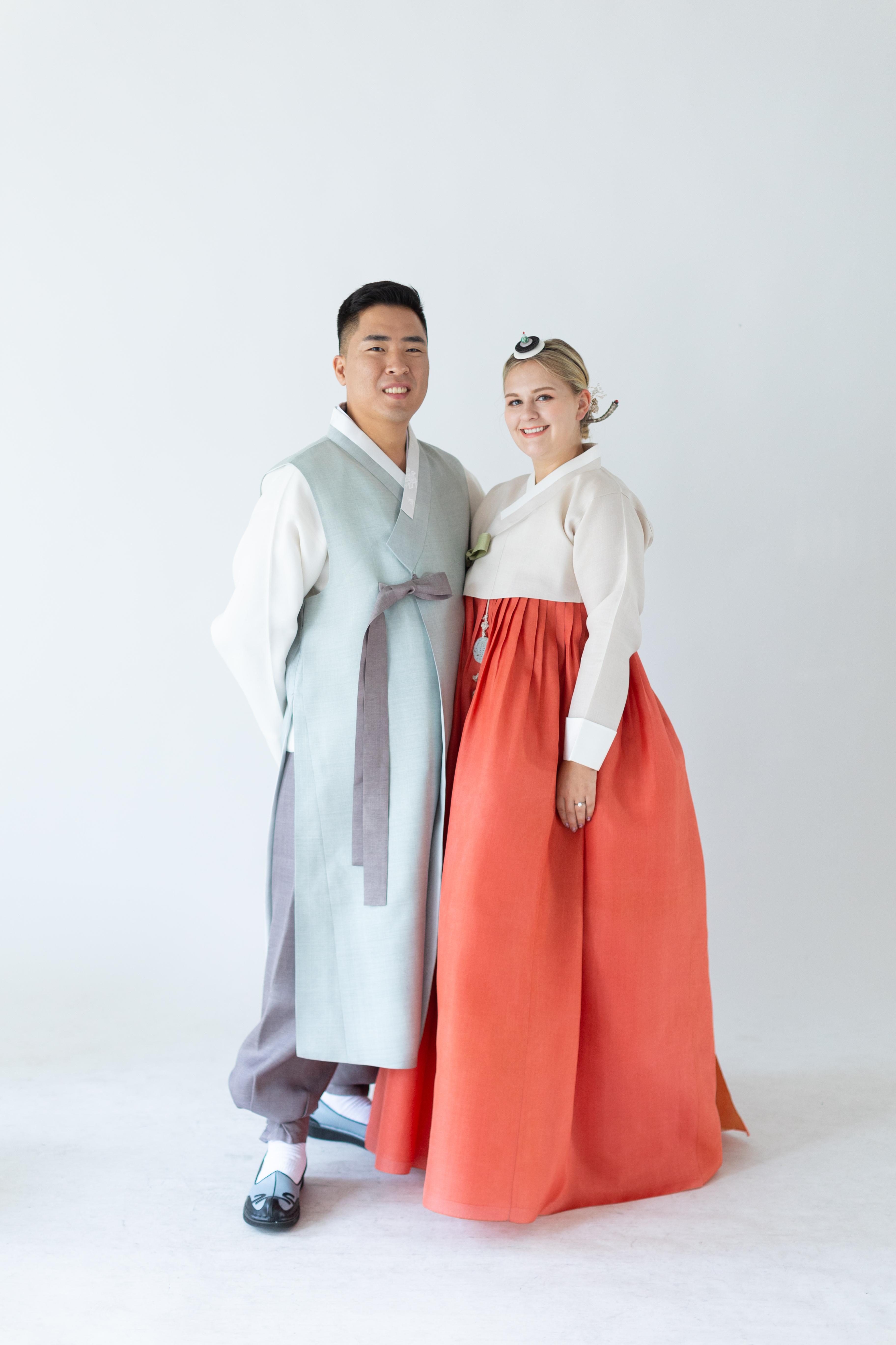 The Wedding Website of John Moon and Brooke Smith