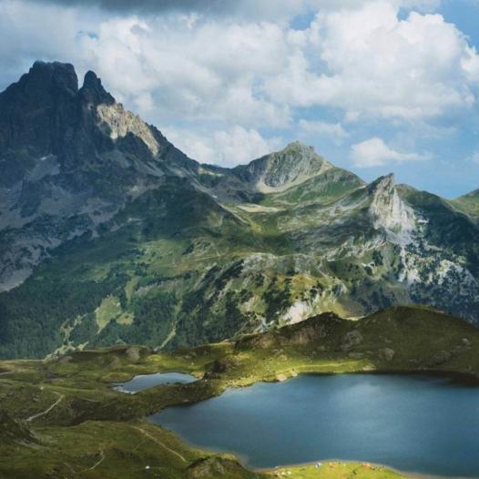 Car Rental to visit the Pyrenees