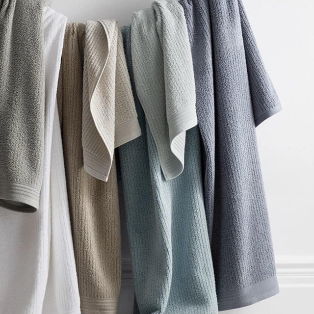 Quick Dry Bath Towel by Micro Cotton®