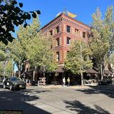 McMenamins Hotel Oregon