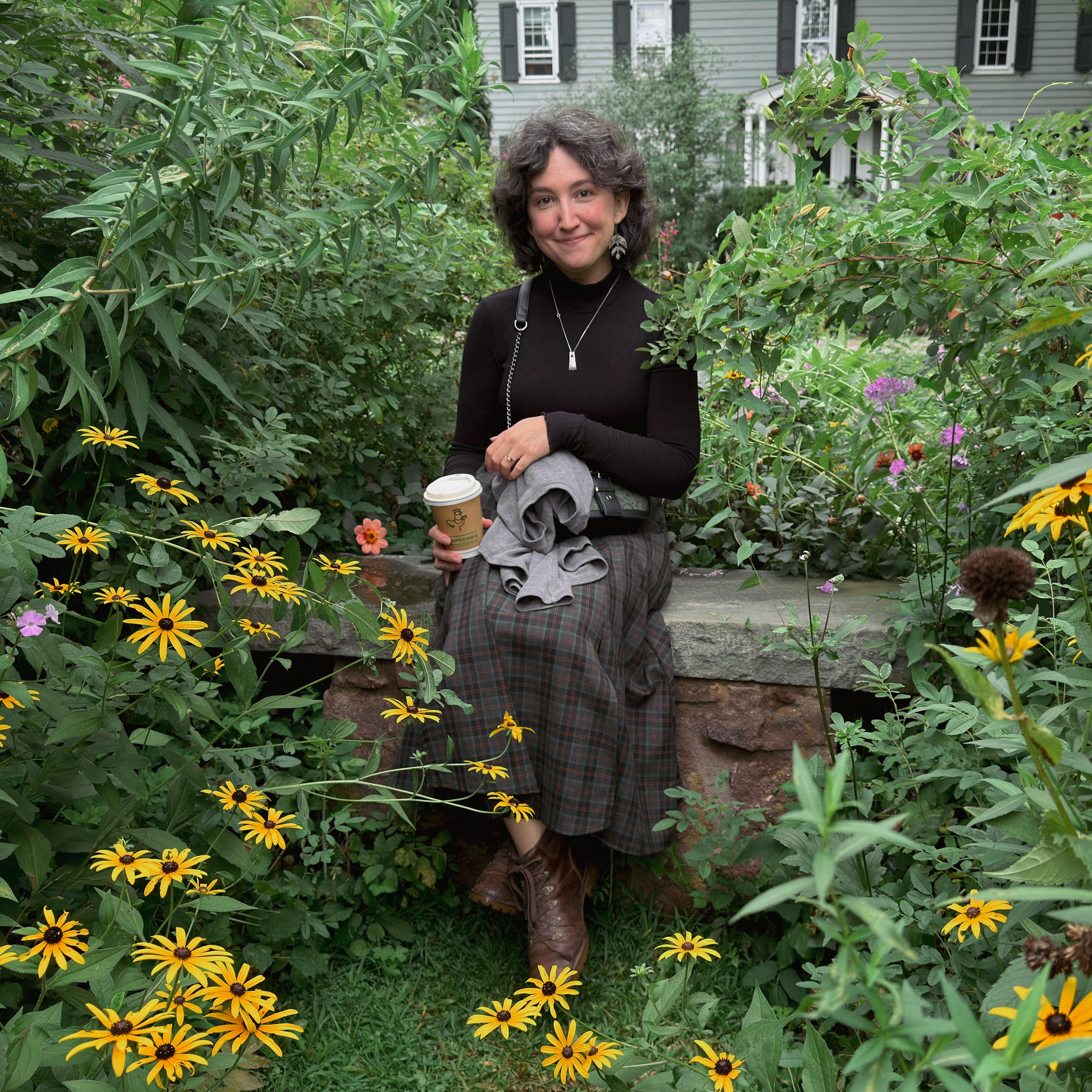 Taylor glowing in the garden. 🌞