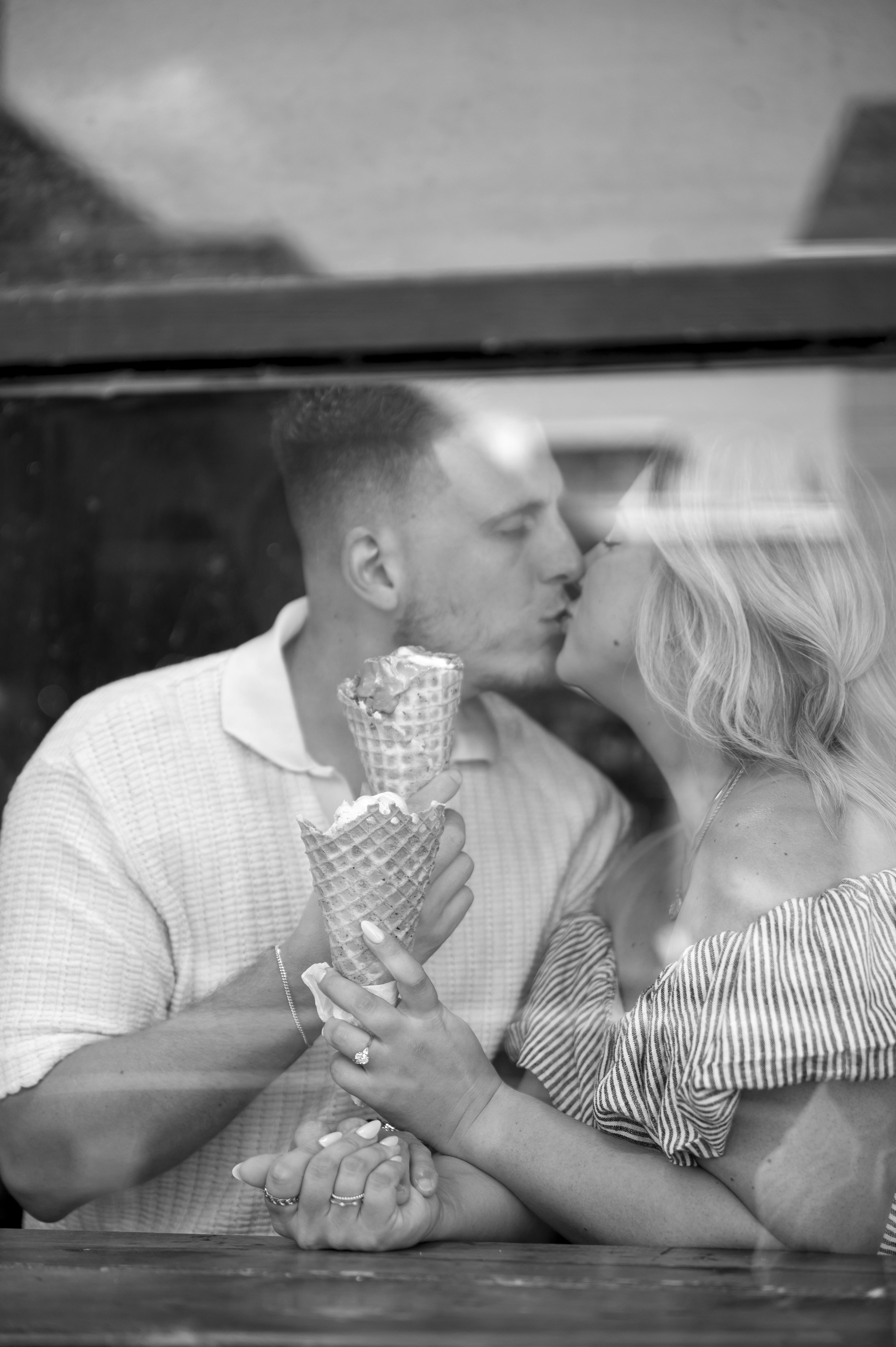 The Wedding Website of Olivia Leonard and Jesse Standard