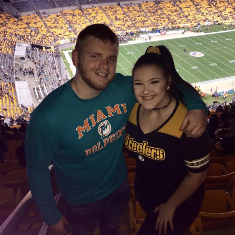 Miami Dolphins and Pittsburgh Steelers Monday Night Football game (2019).