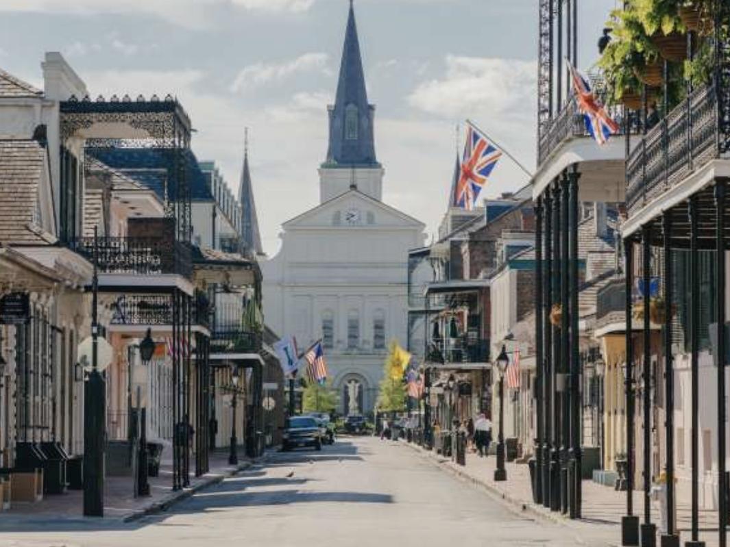 The Wedding Website of Stephanie Lewis and Jovon Bell