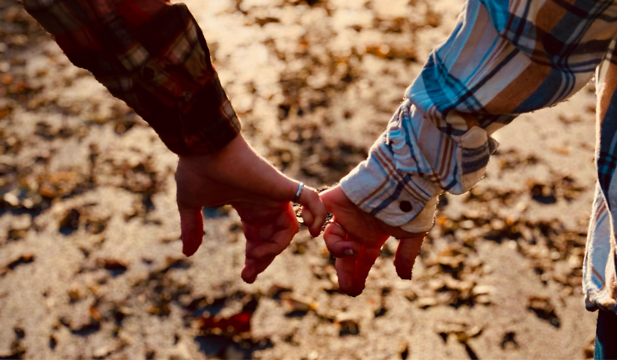 The Wedding Website of Autumn Berry and Grant Gilliam