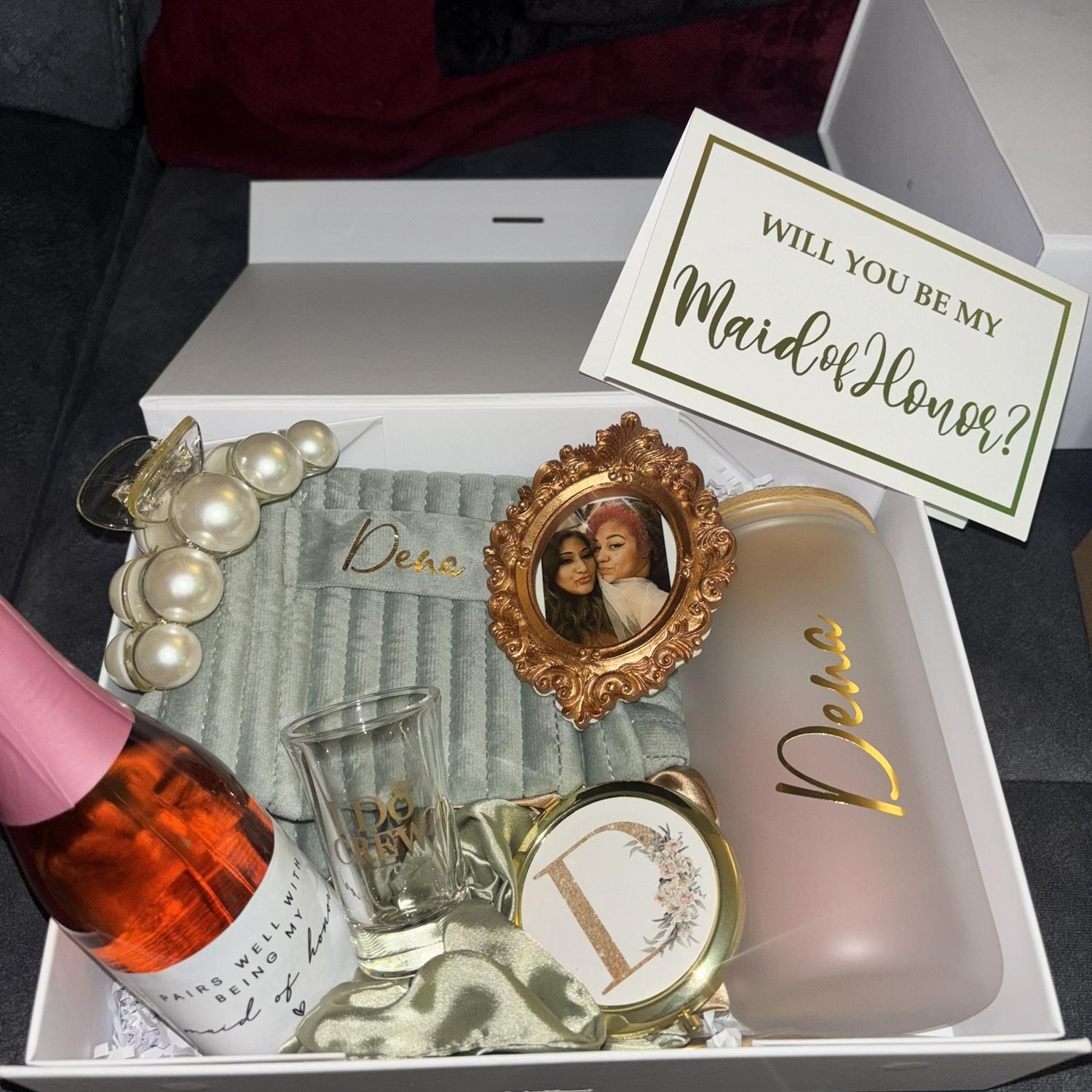 Bridesmaid/Maid of Honor Box!