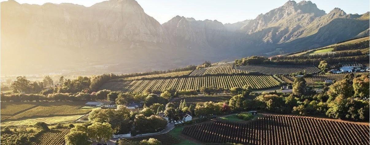 The Wedding Website of Jewel Deftereos and Ross Cameron