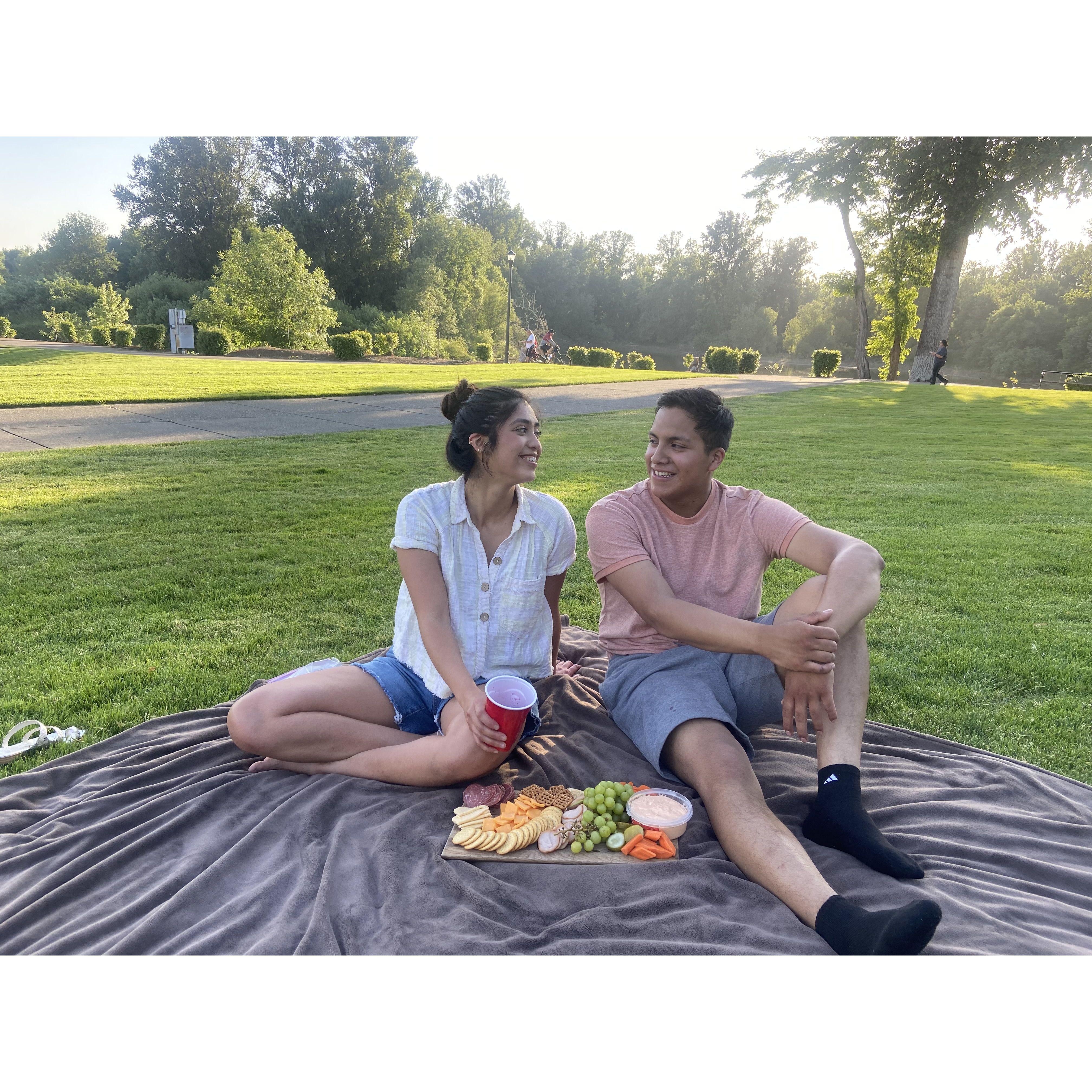 Suprise lunch date at the park