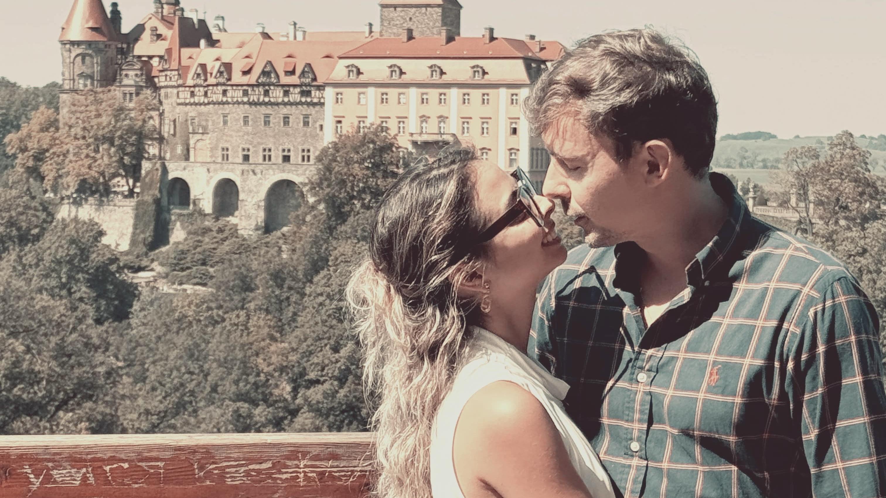 The Wedding Website of Daniela Saucedo and Krzysztof Goldy