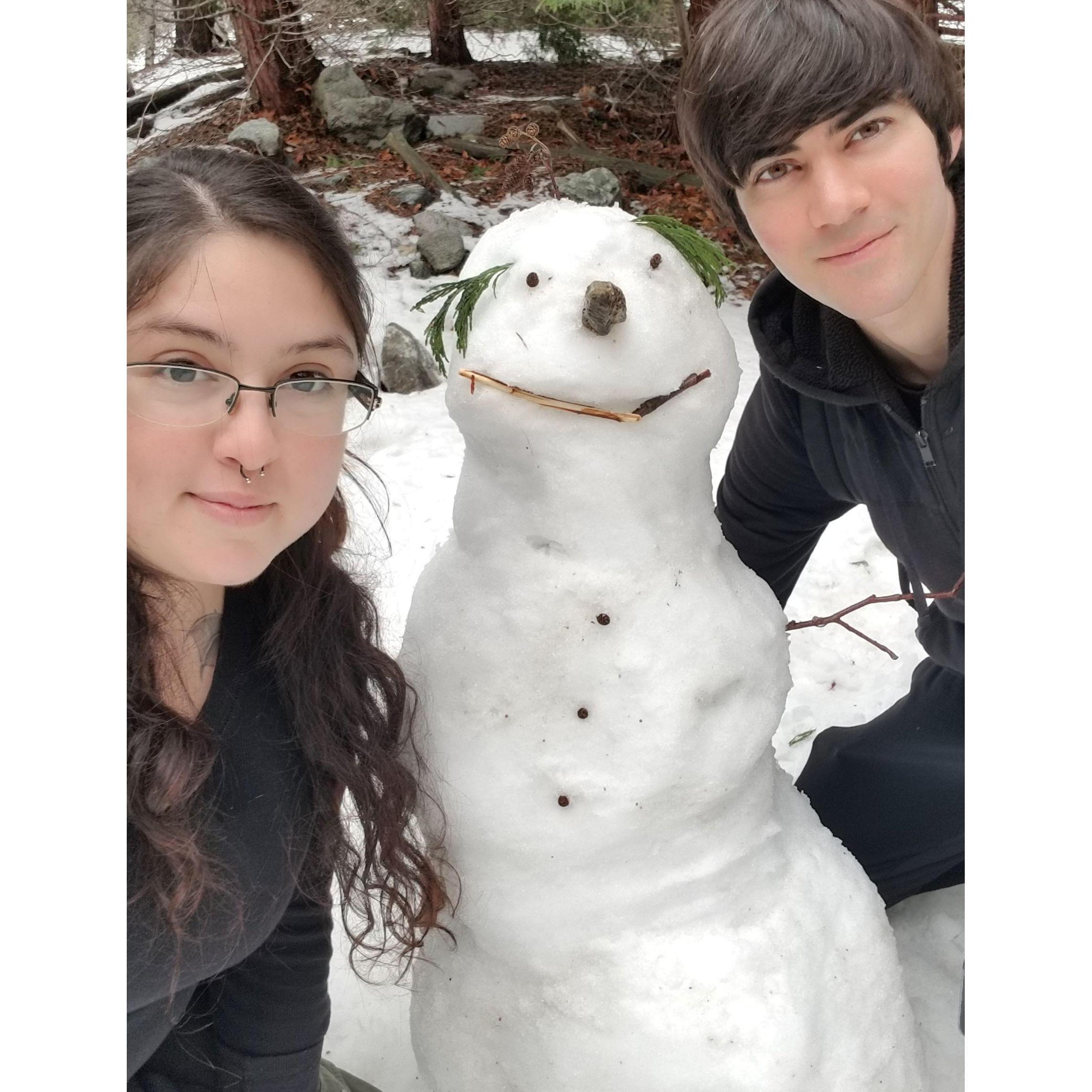 Attempting to build a snowman ☃ and failing horribly 😅
