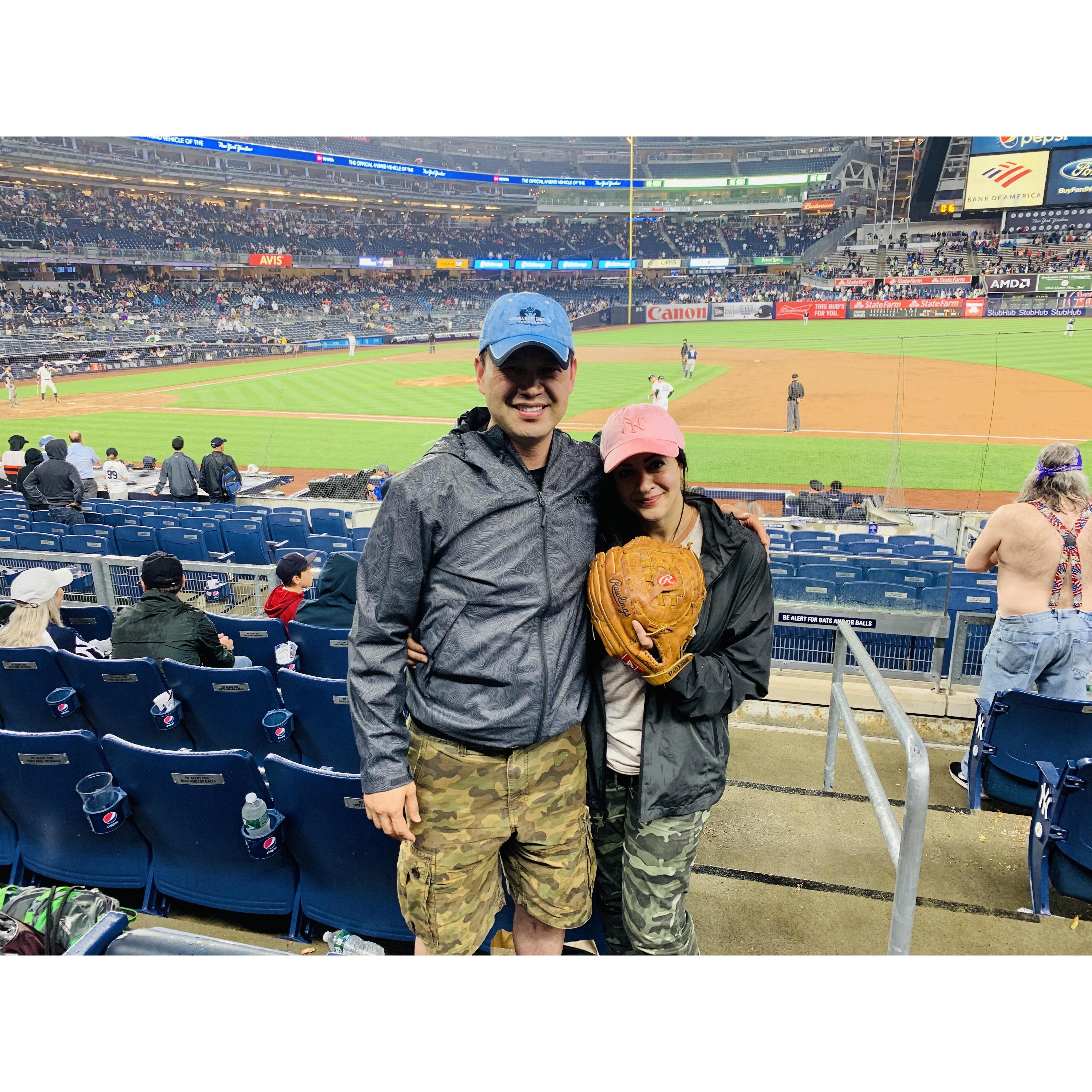 Just 2 New Yorkers at a Yankees game