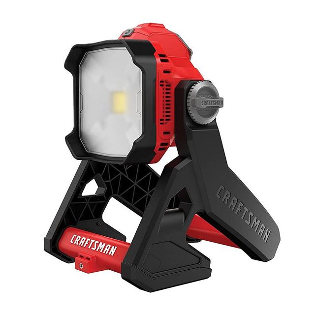 CRAFTSMAN V20 LED Work Light, Small Area, Tool Only (CMCL030B)