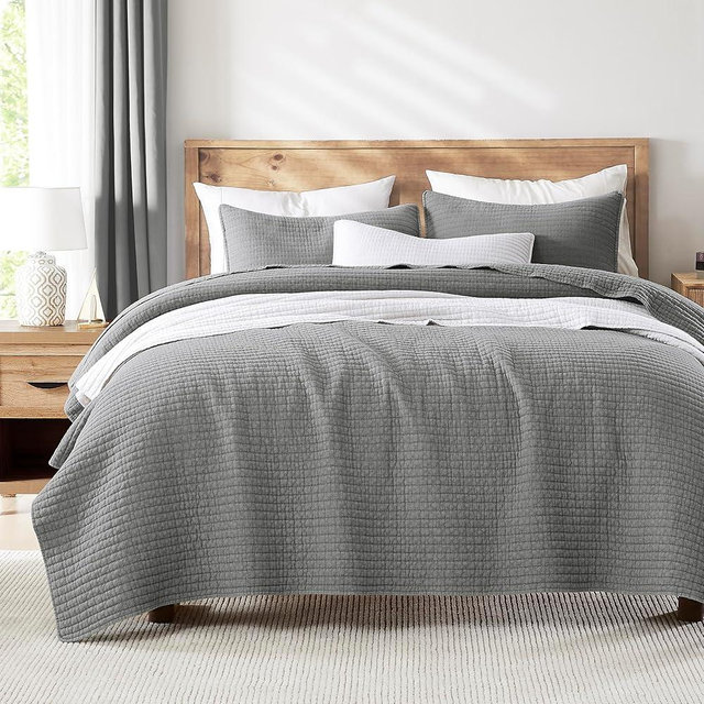 WDCOZY Grey King Size Quilt Set, Muslin Cotton Shell Down-Alt Poly Filling, Shabby Chic Rustic Farmhouse Country Bedspread, Textured Gauze Coverlet, Soft Lightweight Bedding, All Season, 2 Shams