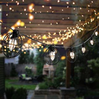 Garnet LED Outdoor String Light