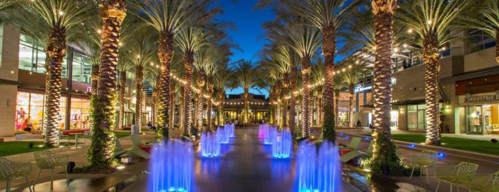 The Wedding Website of Lauryn Gomez and Scott Mertens