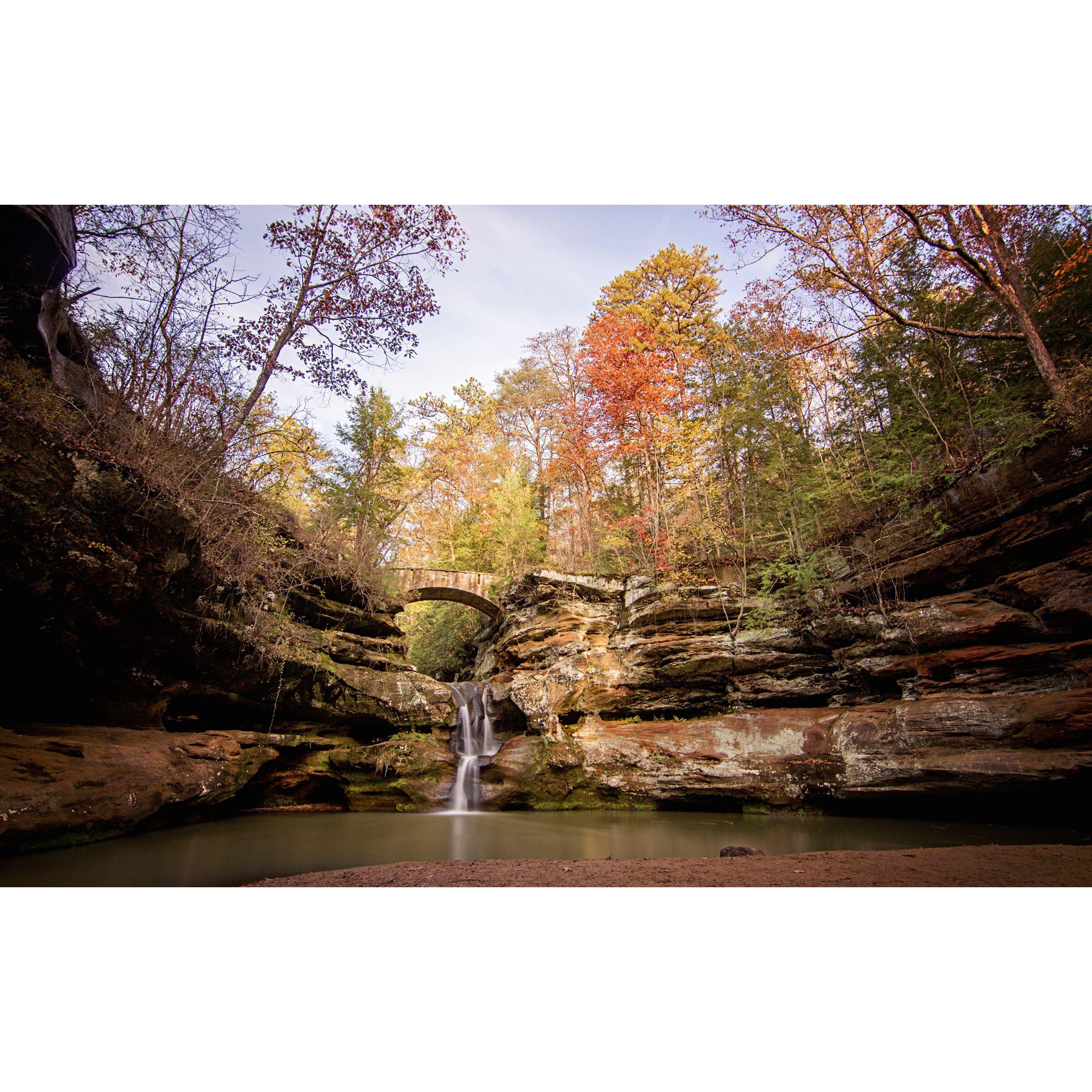 The nearby Hocking Hills State Park has some gorgeous views of cliffsides, caves, and waterfalls!