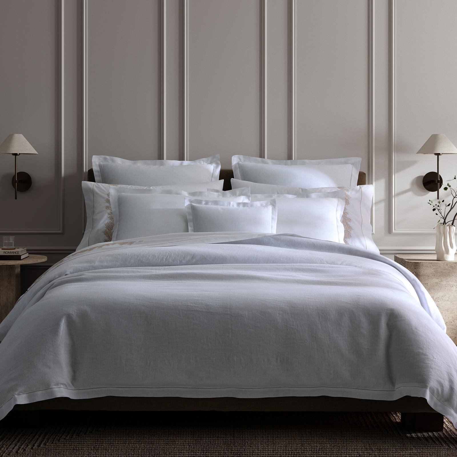 Matouk, Roman Hemstitch Linen Duvet Cover Zola