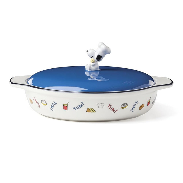 Lenox Home And Kitchen, Chef Snoopy Covered Casserole Dish, Stoneware Material, Dishwasher Safe, Kitchen, Baking Dish For Oven, Oven Safe Upto 350 Degrees, Snoopy Design (Blue And White, 1 Piece)