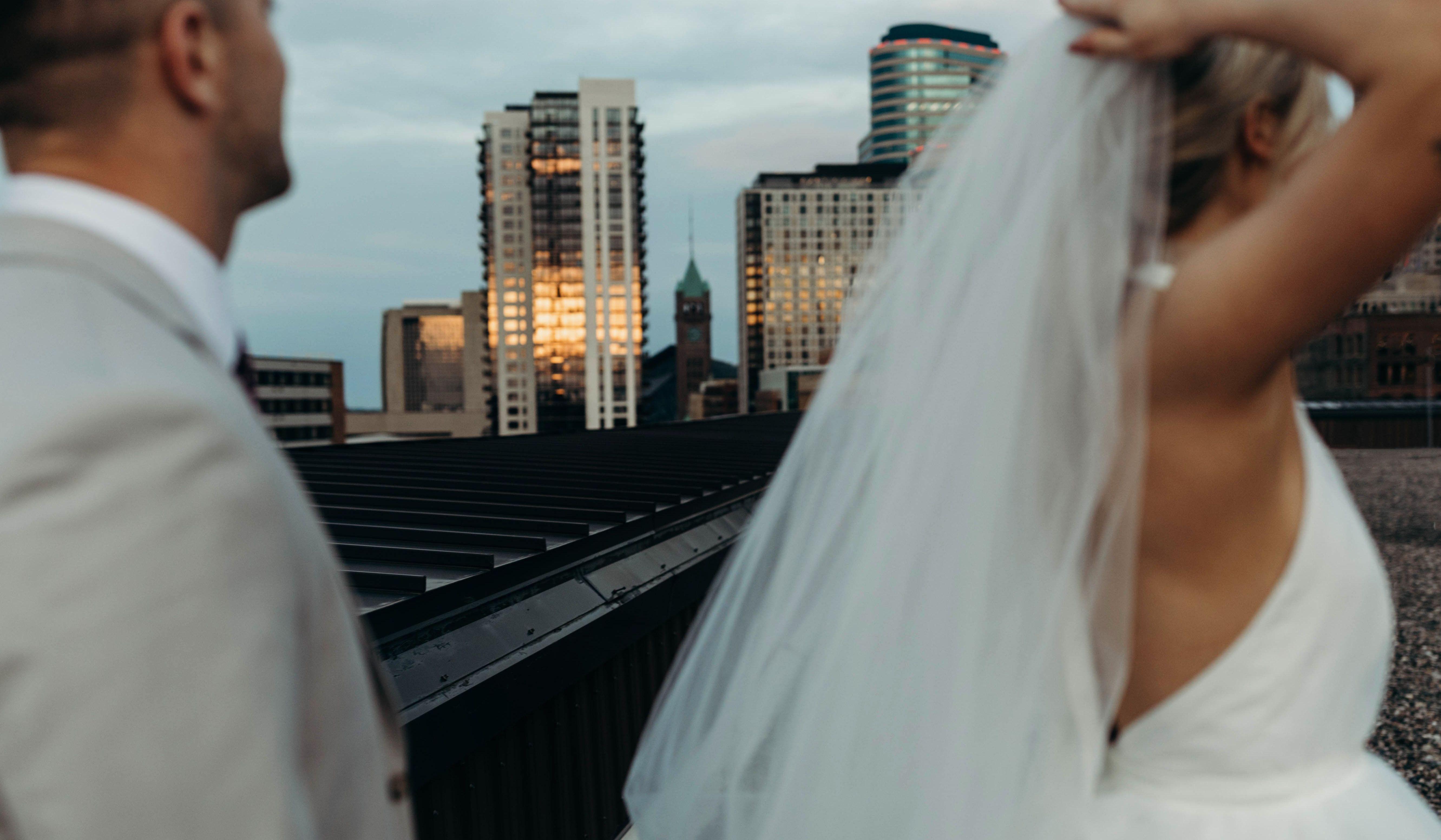 Emily Roehler'S Shocking Wedding Venue Revealed! - fheeqfh