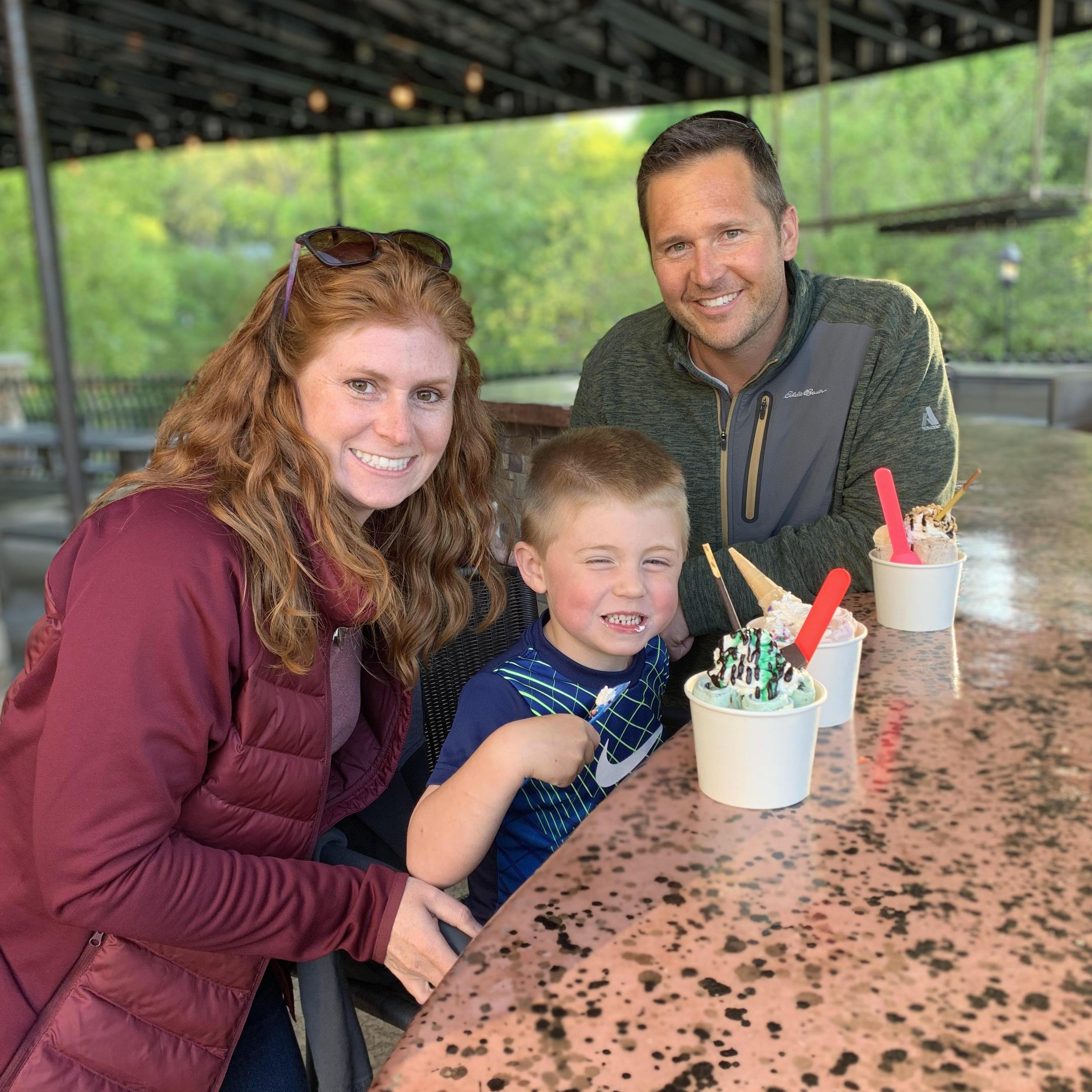 We LOVE LOVE LOVE ice cream!
