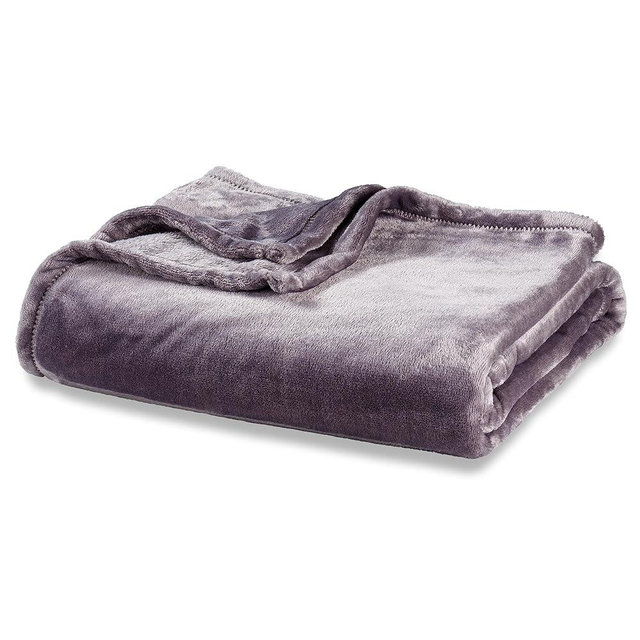 Berkshire Blanket Classic VelvetLoft® Solid Bed Blanket Twin Size, Lightweight Soft Fuzzy Plush Blanket for Bed and Couch, Grey Heron, 60x92 Inches