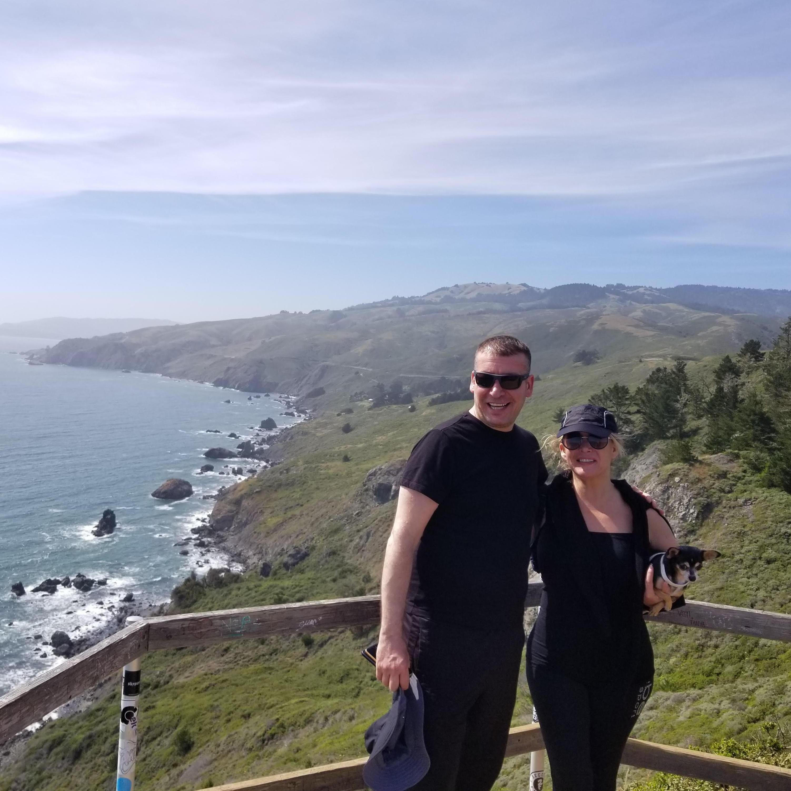California: Murat and his sister Cennet, at Muir Beach Overlook