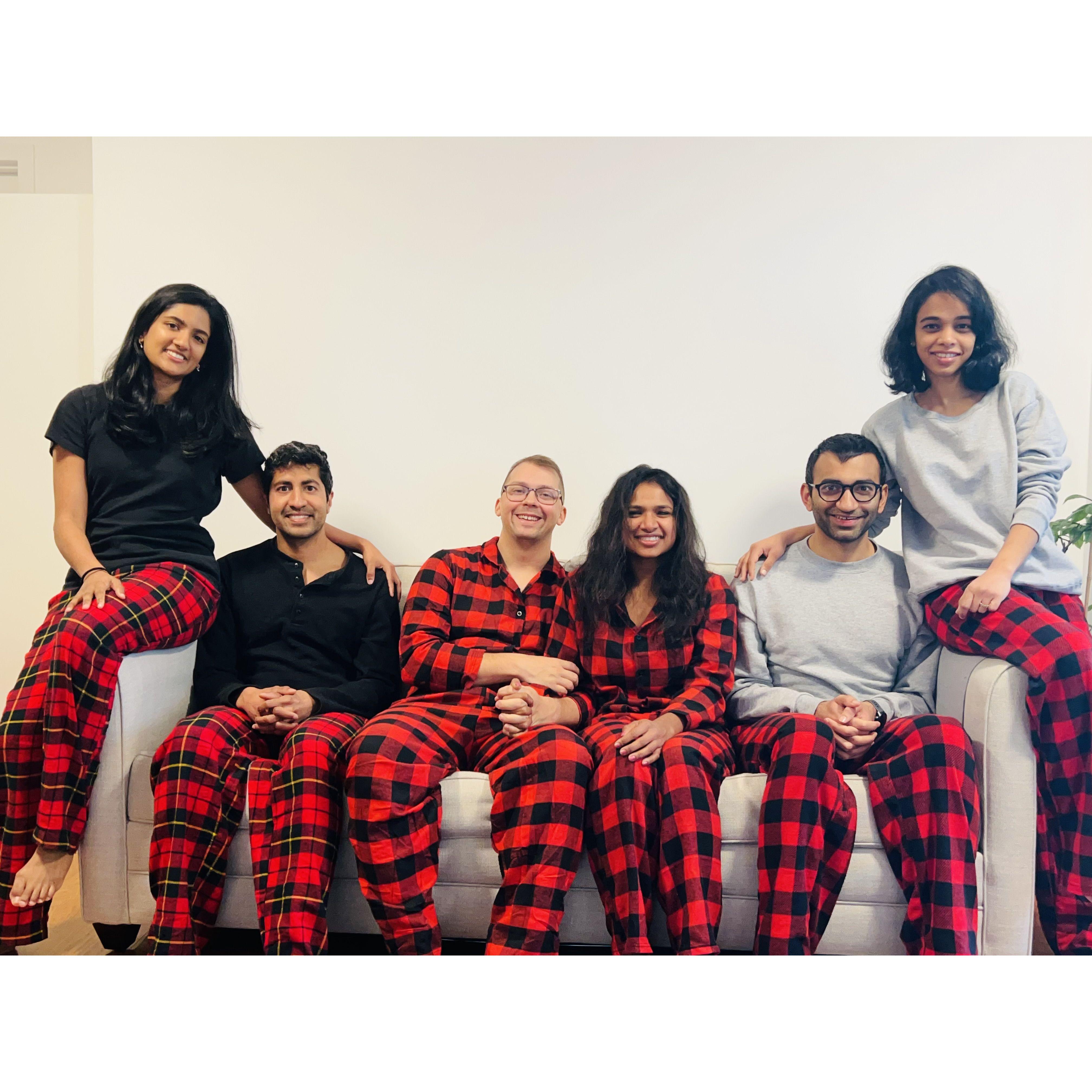 The time we nailed our fun Christmas friends portrait!