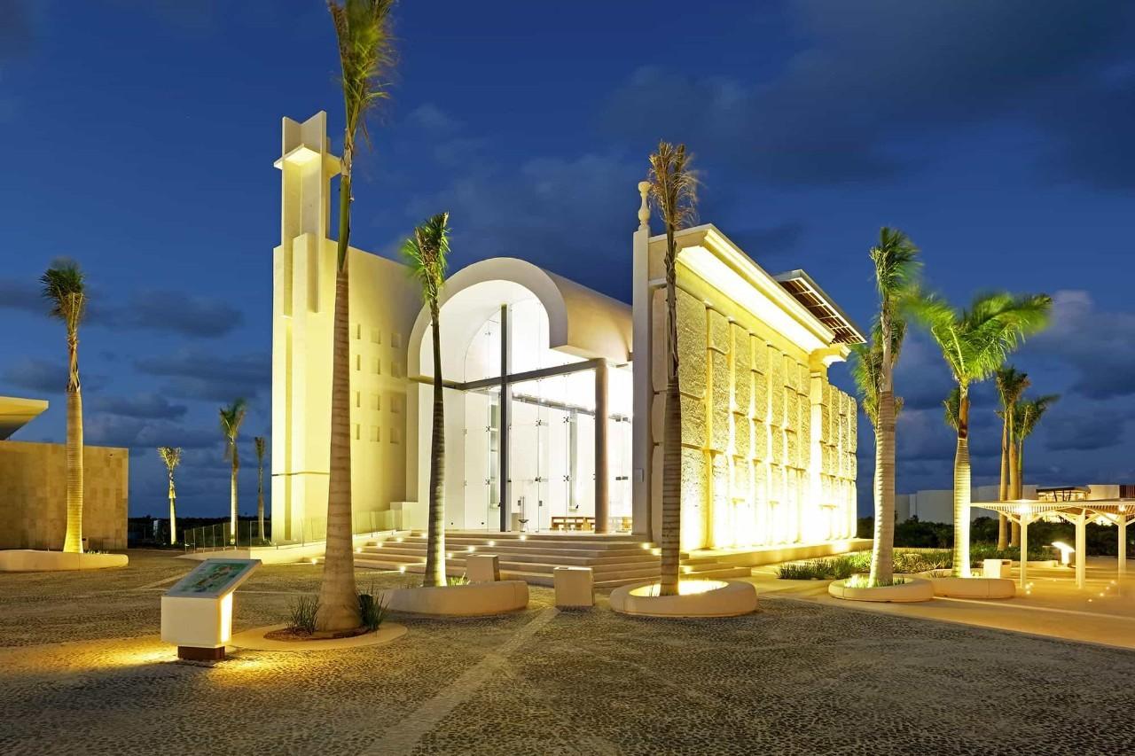 The Wedding Website of Valeria Lozano and Eduardo Rodrigues