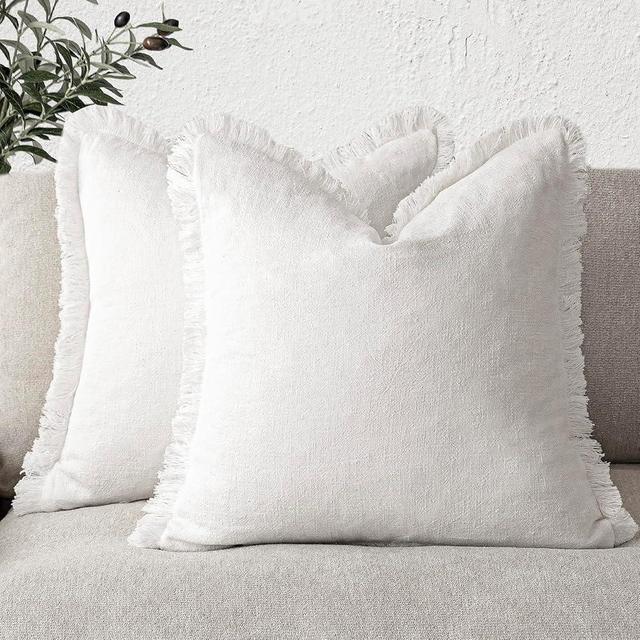 Foindtower Set of 2 Decorative Linen Fringe Throw Pillow Covers Cozy Boho Farmhouse Cushion Cover with Tassels Soft Accent Pillowcase for Couch Sofa Bed Living Room Home Decor, 26×26 Inch, Cream White