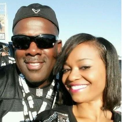 A Niners Fan Fell in Love with a Raider....