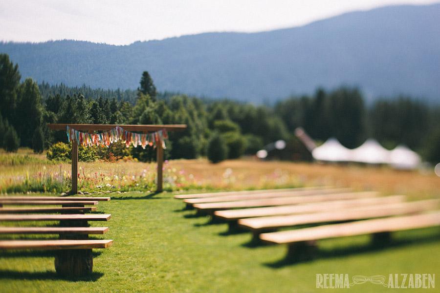 The Wedding Website of Gabrielle Martel-Rousseau and Ryan Mara