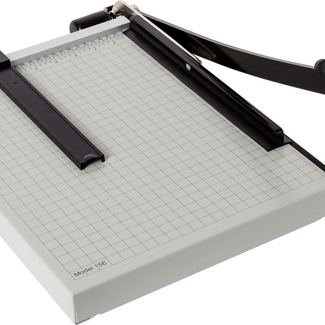 Dahle 15e Vantage Paper Trimmer, 15&quot; Cut Length, 15 Sheet, Automatic Clamp, Adjustable Guide, Metal Base with 1/2&quot; Gridlines, Guillotine Paper Cutter