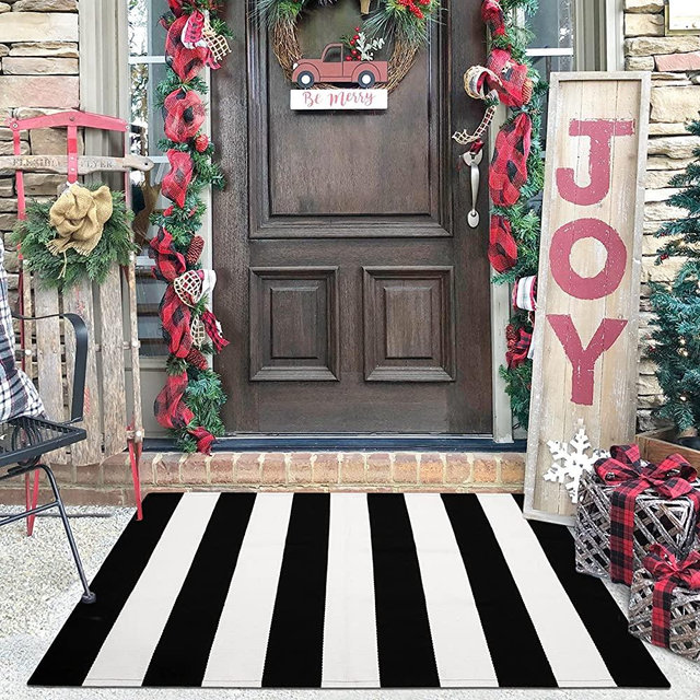KILOCOCO Black and White Striped Rug 2.3'x3.6' Indoor Outdoor Rugs Front Door Mat Hand Woven Cotton Washable Striped Layered Doormats for Front Door/Kitchen/Farmhouse/Entryway/Patio